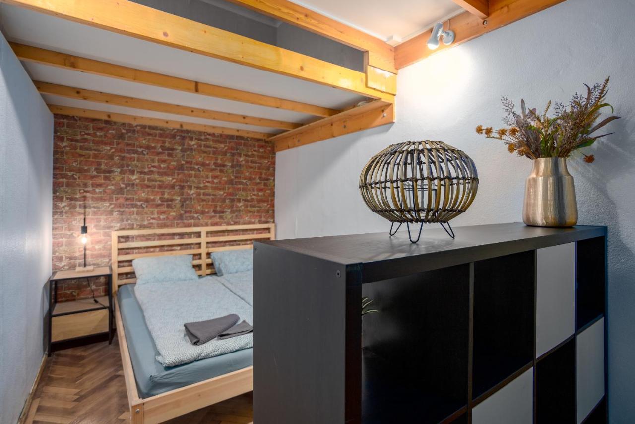 Apartment With Free Parking — Photos 3