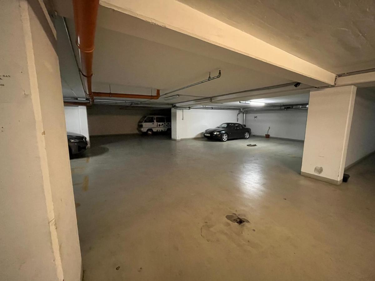 Apartment With Free Parking — Photos 2